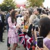 Le prince William et Kate Middleton, duc et duchesse de Cambridge, ont visitent le poste de garde-côtes de Kitsilano en compagnie du premier ministre Justin Trudeau et de son épouse Sophie Grégoire Trudeau, le 25 septembre 2016 à Vancouver, au deuxième jour de leur voyage officiel au Canada.