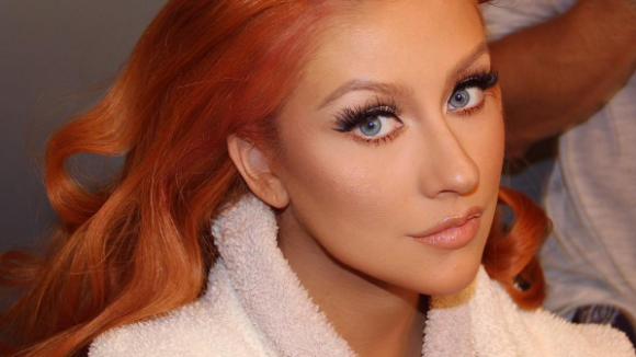 Christina Aguilera : Nouveau visage, elle n'est plus rousse !