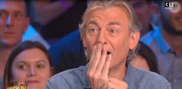 Gilles Verdez sous le choc en apprenant qu'il va participer à la prochaine saison de "Koh-lanta", dans "Touche pas à mon poste", mardi 27 septembre 2016