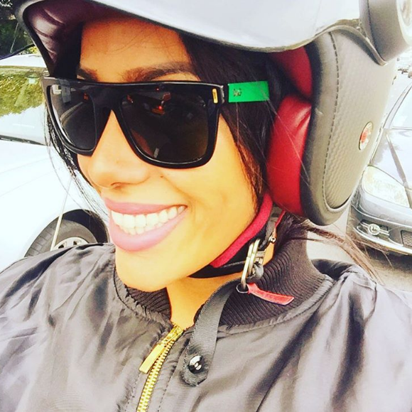 Le magnifique sourire d'Amel Bent sur Instagram.