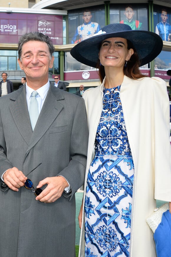 Edouard de Rothschild et Irène Salvador au 95ème Qatar Prix de l'Arc de Triomphe à l'Hippodrome de Chantilly le 2 octobre 2016.