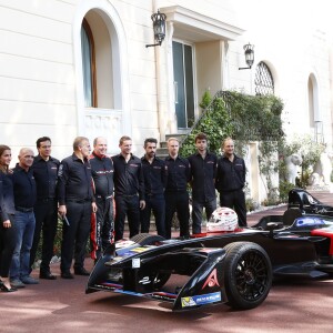 Le prince Albert II de Monaco lors de la présentation de la nouvelle monoplace de Formule E de Venturi au palais princier à Monaco le 26 septembre 2016. © Jean-Charles Vinaj / Pool Monaco / Bestimage