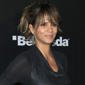 Halle Berry - People au lancement du jeu vidéo "Fallout 4" à Los Angeles le 5 novembre 2015.