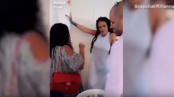 Rihanna au baptême de son neveau Nikolai, à la Barbade, le 9 octobre 2016.