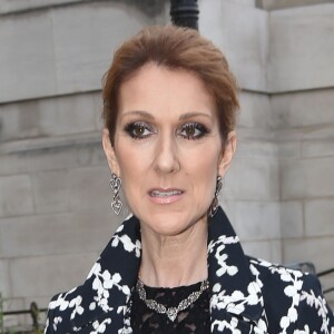 Céline Dion arrive au défilé de mode Haute-Couture automne-hiver 2016/17 "Giambattista Valli" à Paris, France le 4 juillet 2016.