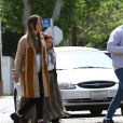 Exclusif - Shia LaBeouf est allé déjeuner avec sa compagne Mia Goth accompagnée de sa grand mère Maria Gladys le jour de Pâques à Sherman Oaks le 27 Mars 2016.