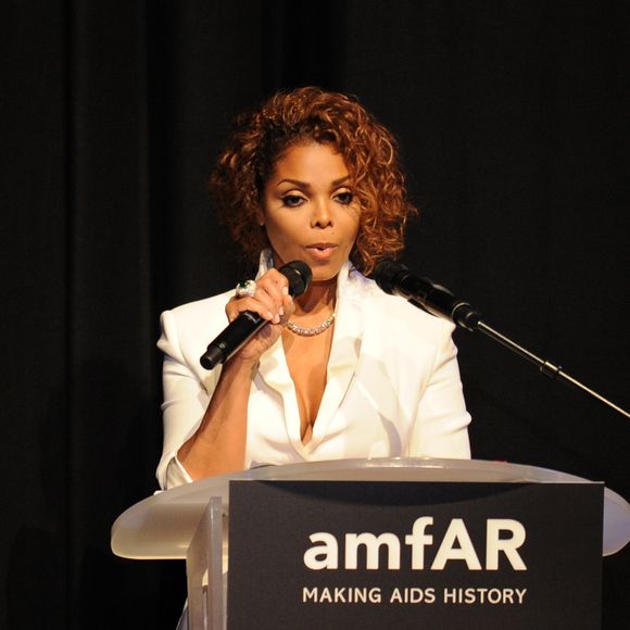 Janet Jackson - Vente aux encheres du 20eme Gala de l'amfAR a l'hotel du Cap-Eden-Roc lors du 66eme Festival du Film de Cannes, le 23 Mai 2013.