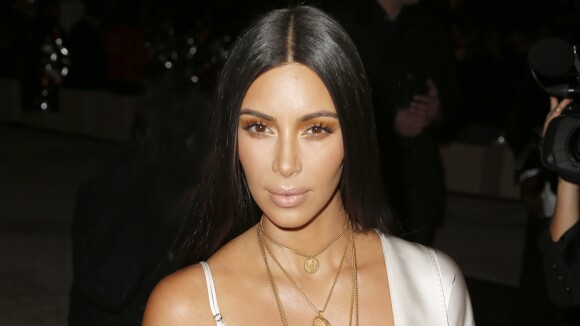 Kim Kardashian annule ses activités "indéfiniment", sa famille s'amuse sans elle
