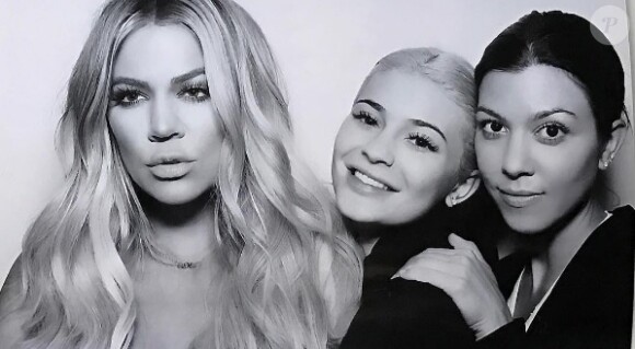 Khloé Kardashian, Kylie Jenner et Kourtney Kardashian sur une photo publiée sur Instagram le 12 octobre 2016