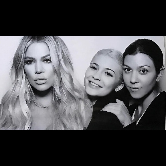 Khloé Kardashian, Kylie Jenner et Kourtney Kardashian sur une photo publiée sur Instagram le 12 octobre 2016