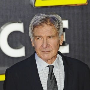 Harrison Ford - People à la première de "Star Wars: Le réveil de la Force" à Odeon Leicester Square à Londres le 16 décembre 2015