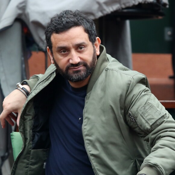 Cyril Hanouna - People dans les tribunes lors du Tournoi de Roland-Garros (les Internationaux de France de tennis) à Paris, le 29 mai 2016. © Dominique Jacovides/Bestimage