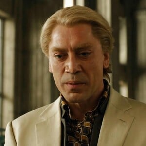 Javier Bardem en blond dans Skyfall.