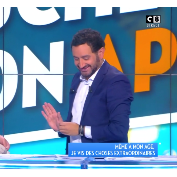 Cyril Hanouna perd une dent en direct lors de ses "35 heures de live". Un dentiste débarque sur le plateau. Le 13 octobre 2016 sur C8.