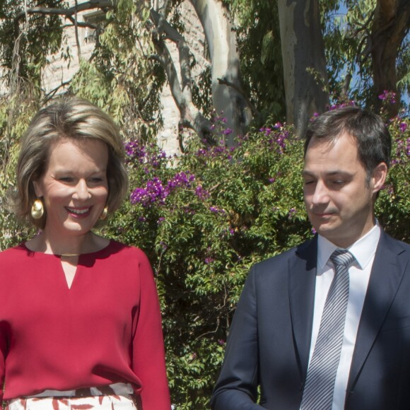 La reine Mathilde de Belgique et la reine Rania de Jordanie en visite à la Jordan River Foundation à Amman le 25 octobre 2016.