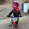 Willow, la fille de Pink et Carey Hart lors de sa première course de BMX. Instagram, octobre 2016