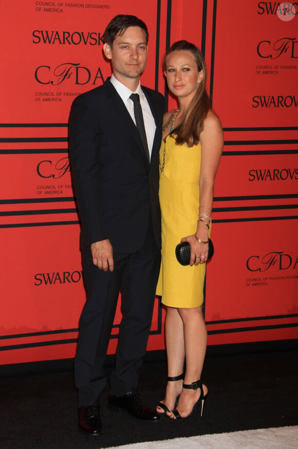 Tobey Maguire, Jennifer Meyer a la soiree "CFDA Fashion Awards" a New York, le 2 Juin 2013.