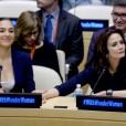 Les deux Woman, Lynda Carter et Gal Gadot - L'ONU a officiellement intronisé Wonder Woman, fameux personnage de comics et super-héroïne la plus célèbre au monde, comme Ambassadrice honoraire pour l'autonomisation des femmes et des filles, lors d'une réunion à l'ONU, New York, le 21 octobre 2016.
