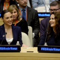 Gal Gadot et Lynda Carter : Les deux Wonder Woman réunies sur fond de polémique