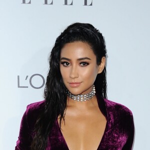 Shay Mitchell à la cérémonie des Elle Women in Hollywood Awards au Four Seasons Hotel à Beverly Hills, Los Angeles, le 24 octobre 2016