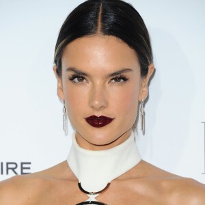 Alessandra Ambrosio à la cérémonie des Elle Women in Hollywood Awards au Four Seasons Hotel à Beverly Hills, Los Angeles, le 24 octobre 2016