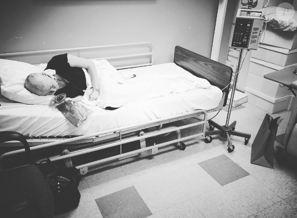 Shannen Doherty affaiblie après la chimiothérapie. Photo publiée sur Instagram le 23 octobre 2016