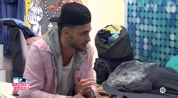 Bastien explique à Anaïs et Thomas pourquoi il souhaite quitter "Secret Story 10".