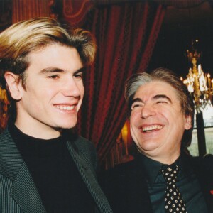 Serge Lama, sa femme Michèle et leur fils Frédéric le 14 mars 2000