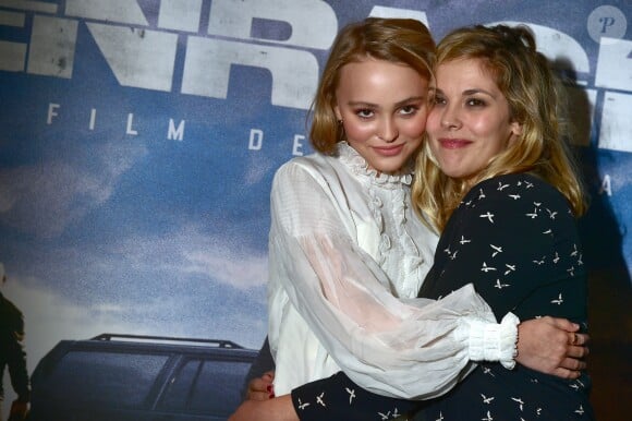 Lily-Rose Depp et Alysson Paradis - Avant-Première du film "Les Enragés" au cinéma UGC Les Halles à Paris le 28 septembre 2015.