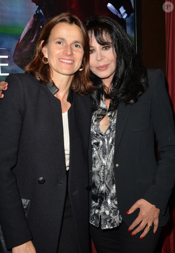 Exclusif - Aurélie Filippetti et Yamina Benguigui - Avant-première du film de Louis-Julien Petit "Carole Matthieu" produit par Liza Benguigui, Yamina Benguigui et Marc Ladreit de Lacharrière au cinéma Elysées Biarritz à Paris le 17 octobre 2016. Le film sera diffusé sur Arte le 17 novembre et au cinéma le 5 décembre. © Veeren/Bestimage