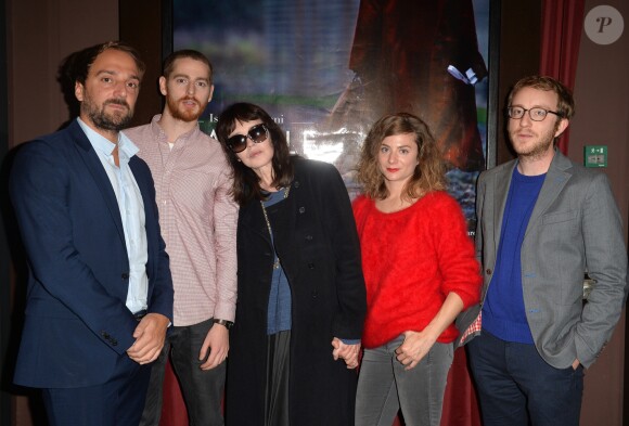 Exclusif - Louis-Julien Petit, Pablo Pauly, Isabelle Adjani, Sarah Suco et Sébastien Chassagne - Avant-première du film de Louis-Julien Petit "Carole Matthieu" produit par Liza Benguigui, Yamina Benguigui et Marc Ladreit de Lacharrière au cinéma Elysées Biarritz à Paris le 17 octobre 2016. Le film sera diffusé sur Arte le 17 novembre et au cinéma le 5 décembre. © Veeren/Bestimage