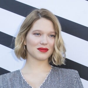 Léa Seydoux (enceinte) - Photocall au défilé de mode "Louis Vuitton" collection prêt-à-porter Printemps-Eté 2017 lors de la Fashion Week de Paris, place Vendôme, à Paris, France, le 5 octobre 2016. © Olivier Borde/Bestimage