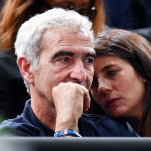 Raymond Domenech et Estelle Denis au BNP Paribas Tennis Masters Paris 2016. Paris, le 4 novembre 2016.