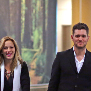 Michael Bublé, son épouse Luisana et leur fils Noah à Vancouver. Novembre 2015.