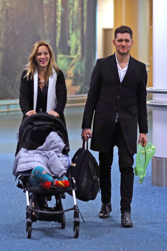 Michael Bublé, son épouse Luisana et leur fils Noah à Vancouver. Novembre 2015.