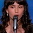 Avec son incroyable voix, Léa se qualifie directement pour la finale de "La France a un incroyable talent". Emission diffusée sur M6, le 8 novembre 2016.