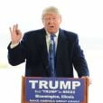 Donald Trump candidat à l'investiture républicaine pour la présidentielle américaine en meeting à Bloomington dans l'Illinois le 13 Mars 2016.