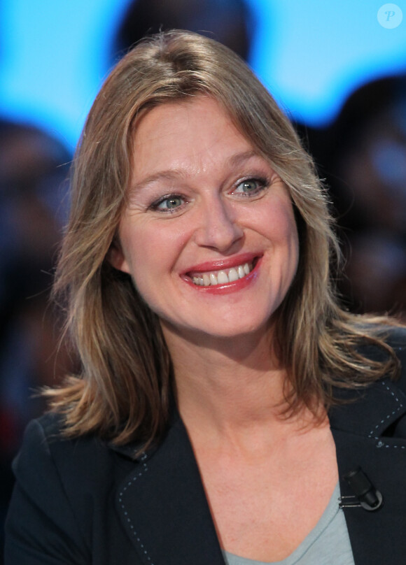 VALERIE PASCAL - EXCLUSIF - ENREGISTREMENT DE L'EMISSION "VENDREDI SUR UN PLATEAU" QUI SERA DIFFUSEE LE VENDREDI 11 NOVEMBRE.