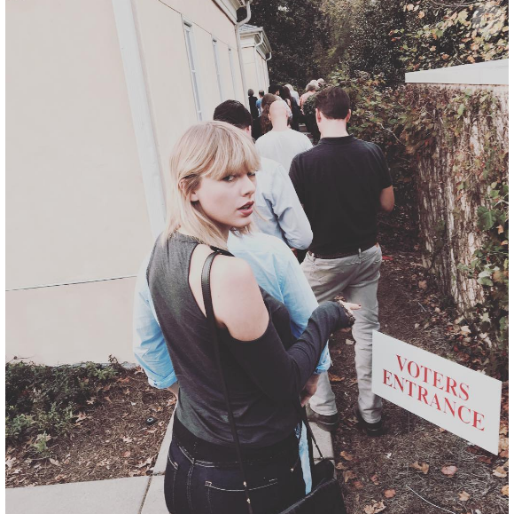 Taylor Swift va voter à Nashville, le 8 novembre 2016