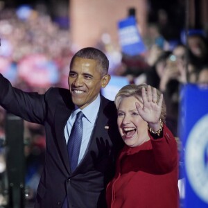 Barack Obama au Meeting de la candidate démocrate aux élections présidentielles américaines, Hillary Clinton, à Philadelphie. Le 7 novembre 2016