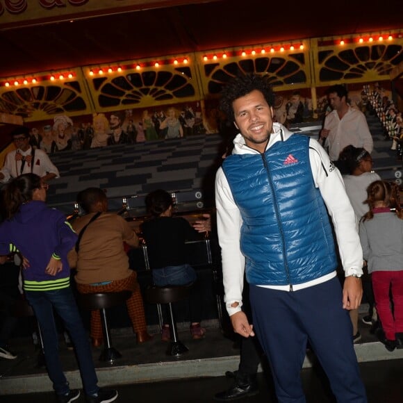 Jo-Wilfried Tsonga (Ambassadeur de Capri-Sun) - Capri-Sun parraine SOS Villages d'Enfants et offre à 20 jeunes de l'association un goûter avec son ambassadeur Jo-Wilfried Tsonga au Musée des Arts Forains à Paris, France, le 9 novembre 2016.