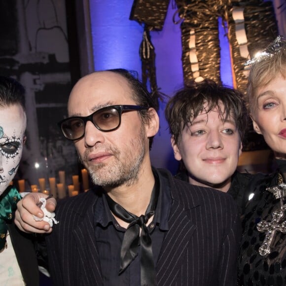 Arielle Dombasle et Nicolas Ker en concert au Grand Palais à Paris le 26 octobre 2016 © Cyril Moreau / Bestimage