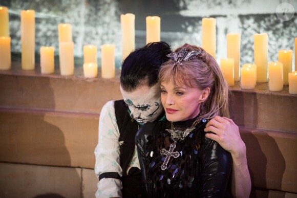 Arielle Dombasle et Nicolas Ker en concert au Grand Palais à Paris le 26 octobre 2016 © Cyril Moreau / Bestimage