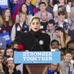 Lady Gaga au Dernier meeting de Hillary Clinton, candidate démocrate aux élections présidentielles américaines, à Raleigh. Le 8 novembre 2016 © Randy Brawdy / Zuma Press / Bestimage