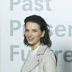 Juliette Binoche - Vernissage de l'exposition "Past, Present, Future" de Loewe au Real Jardín Botánico. Madrid, le 17 novembre 2016.