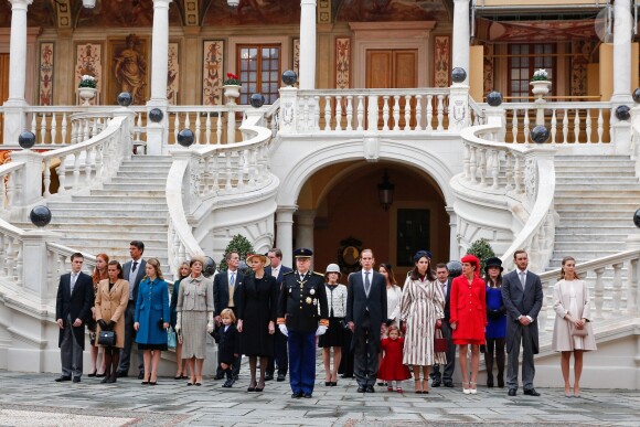 Pierre Casiraghi et sa femme Beatrice Borromeo, enceinte de six mois de leur premier enfant, ont pris part avec la famille princière de Monaco aux célébrations de la Fête nationale monégasque le 19 novembre 2016. © Olivier Huitel / Crystal Pictures / Pool Restreint Monaco / Bestimage