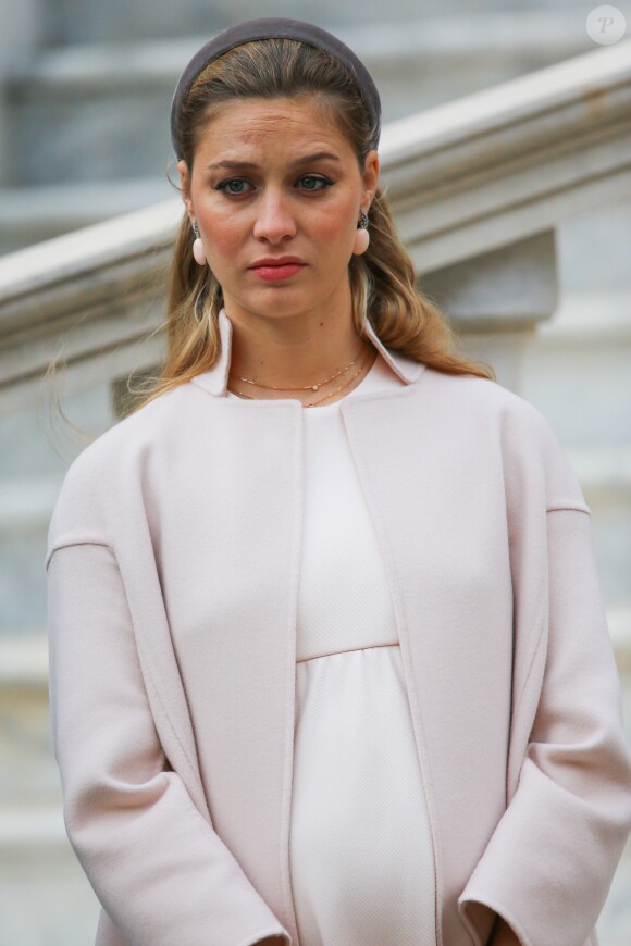 Beatrice Borromeo, femme de Pierre Casiraghi, enceinte de six mois de leur premier enfant, dans la cour d'honneur du palais princier à Monaco lors des célébrations de la Fête nationale monégasque le 19 novembre 2016. Sa première apparition officielle depuis la révélation de sa grossesse. © Olivier Huitel / Crystal Pictures / Pool Restreint Monaco / Bestimage