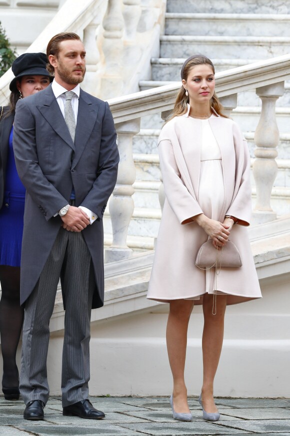 Pierre Casiraghi et sa femme Beatrice Borromeo, enceinte de six mois de leur premier enfant, ont pris part avec la famille princière de Monaco aux célébrations de la Fête nationale monégasque le 19 novembre 2016. © Olivier Huitel / Crystal Pictures / Pool Restreint Monaco / Bestimage