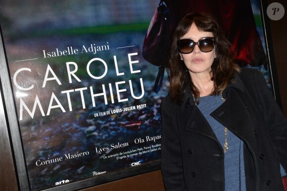 Exclusif - Isabelle Adjani - Avant-première du film de Louis-Julien Petit "Carole Matthieu" produit par Liza Benguigui, Yamina Benguigui et Marc Ladreit de Lacharrière au cinéma Elysées Biarritz à Paris le 17 octobre 2016. Le film sera diffusé sur Arte le 17 novembre et au cinéma le 5 décembre. © Veeren/Bestimage