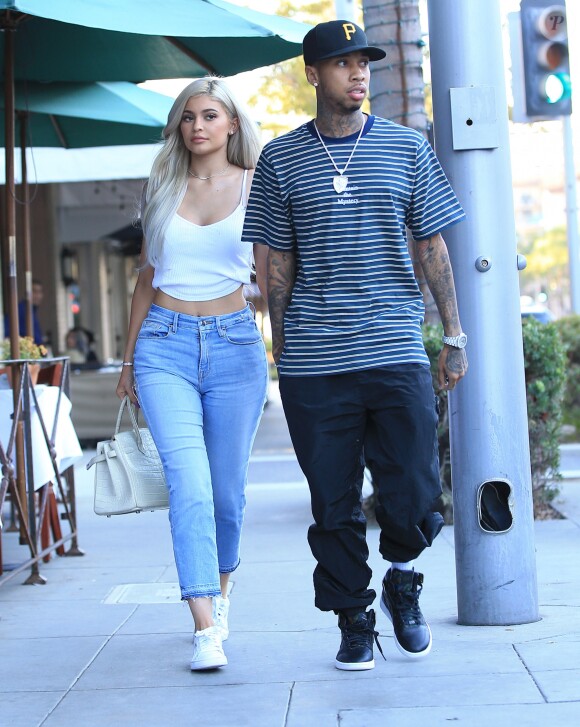 Kylie Jenner et son petit ami le rappeur Tyga à Beverly Hills, le 8 novembre 2016.
